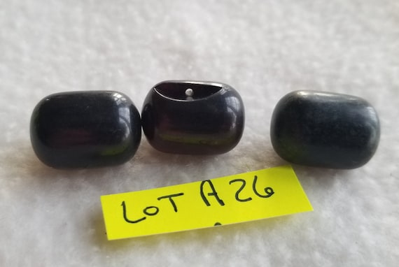 Black Bakelite? Buttons x 3 Black Bakelite? Buttons x 3