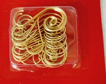 25 Gold or Silver Swirl Heavy Duty Decorative Ornament Hooks, NEW