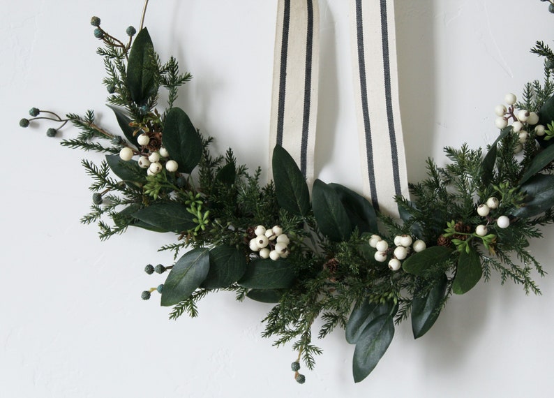holiday wreath christmas wreath modern wreath gift idea ALICE white berry wreath holiday decor, front door wreath gold hoop wreath