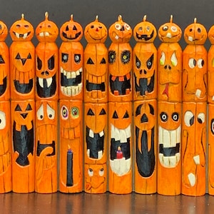 Hand Carved Wood Clothes Pin Pumpkins Ornaments (H11)