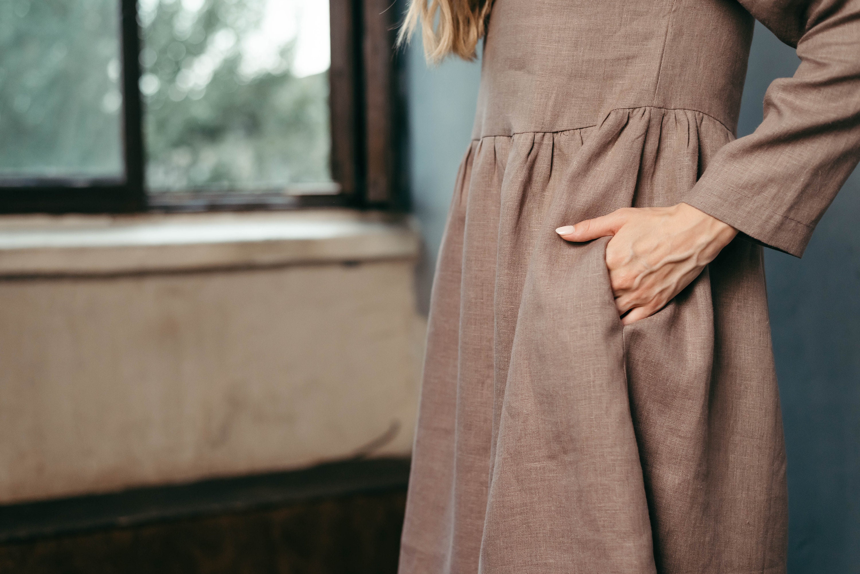 Elegant Linen Blends Long Tube Dress with Pockets - Perfect for Casual and Chic Looks