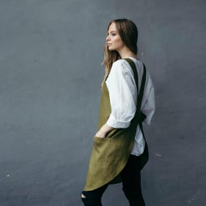 Japanese Pinafore Apron - Linen Aprons for Women - Smock Apron with Pockets