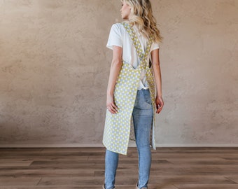 Pinafore Apron, Apron with Pockets, Cross Back Apron, Smock Apron, Crossover Apron, Japanese Apron, Apron for Artist, Gift for Mum