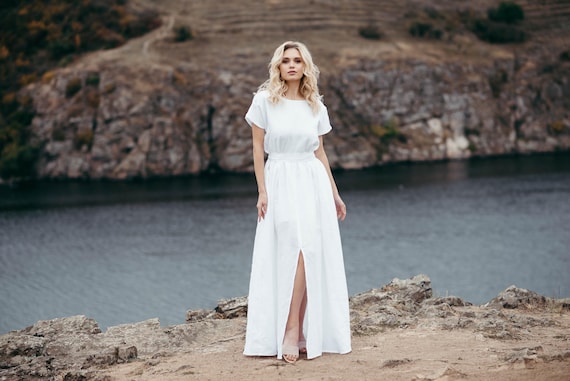 long white dress for beach wedding Simple | Linen Wedding Dress | Boho Wedding Dress Size:AU 18 (US 14) Famapy Black Modern 12-Drawers PD:2001-06-30 White lace bachelorette party or any