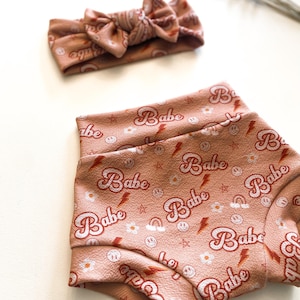 Hoch taillierte Bummys | Bummies und Schleifenset | Baby Bikershorts | Retro Schnuffeltuch | Retro Baby Bikershorts | Babyshorts | Boho Baby Outfit