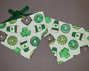 St Patrick's Day Dog Bandana/St Patrick's Day Donuts and Pupuccino Pet Bandana/Tie On Bandana/ Over the Collar Bandana