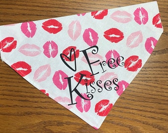 Valentine's Day Dog Bandana/FREE KISSES Dog Bandana/Pet bandana/Over the Collar or Tie ON bandana