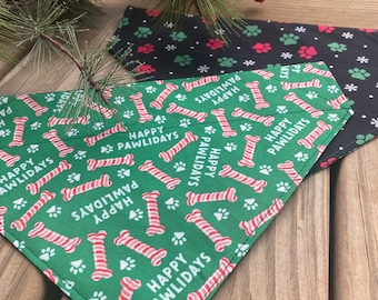 Christmas Dog Bandana/Happy Pawlidays Dog Bandana/Pet or Cat bandana/Over the Collar or Tie On Bandana/Fun Christmas Bandana