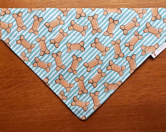 FUN Dog Bone Bandana/Over Collar Dog Bandana/Tie On Dog Bandana/Dog Bones on a pretty blue-green stripe