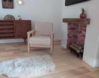 1:12 Scale Dollhouse Miniature. Modern Chair in Natural Wood and Beige Fabric.