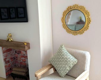 1:12th Scale Dollhouse Miniature. Glamorous Gold Ornate Mirror, 5cm Diameter.
