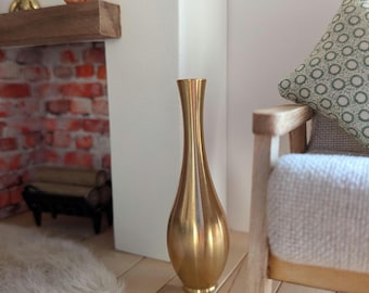 1:12 Scale Dollhouse Miniature. A Modern Brass Dollhouse Vase.