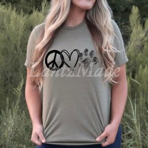 Peace Love Paw print