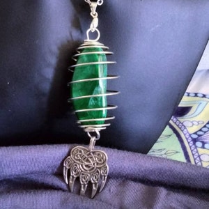 Veles necklace