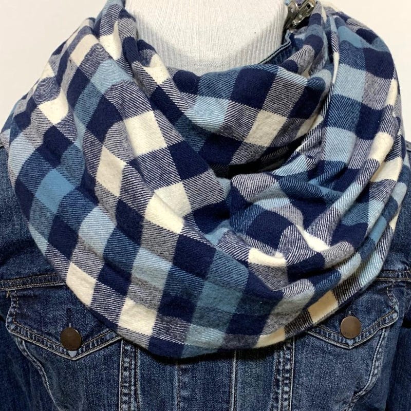 Buffalo Plaid Blue Print Women's Robe main image 1