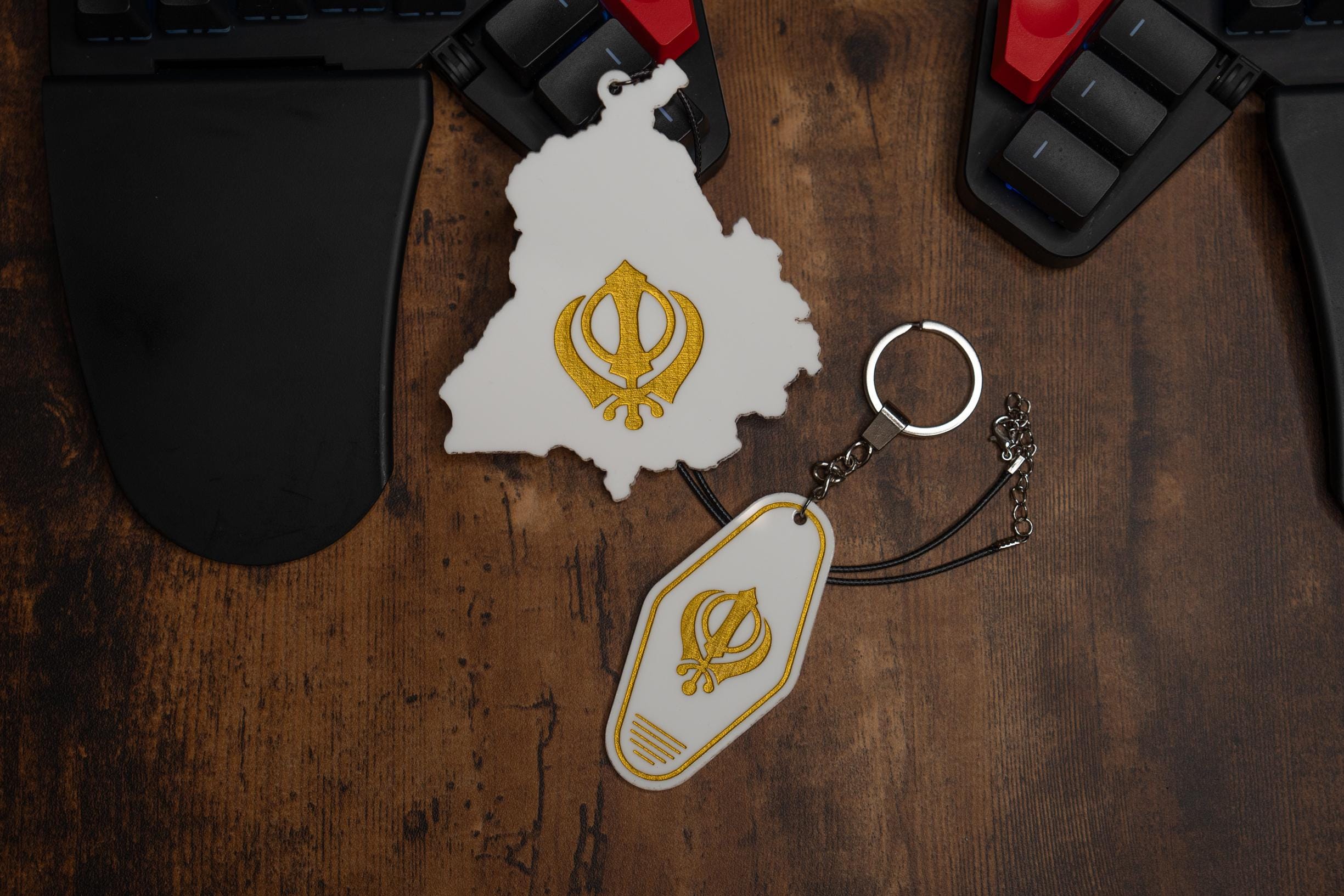 Sikh Khanda Car Hanger & Keychain: Punjab Map Souvenir