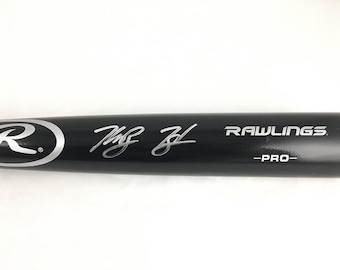Ke'Bryan Hayes Signed Autographed Black Rawlings Baseball Bat with Beckett COA | Pittsburgh Rookie | Silver Ink