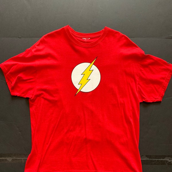 RARE Vintage 1988 DC Comics Flash Superhero Tshirt -- Vintage Unisex Tshirt