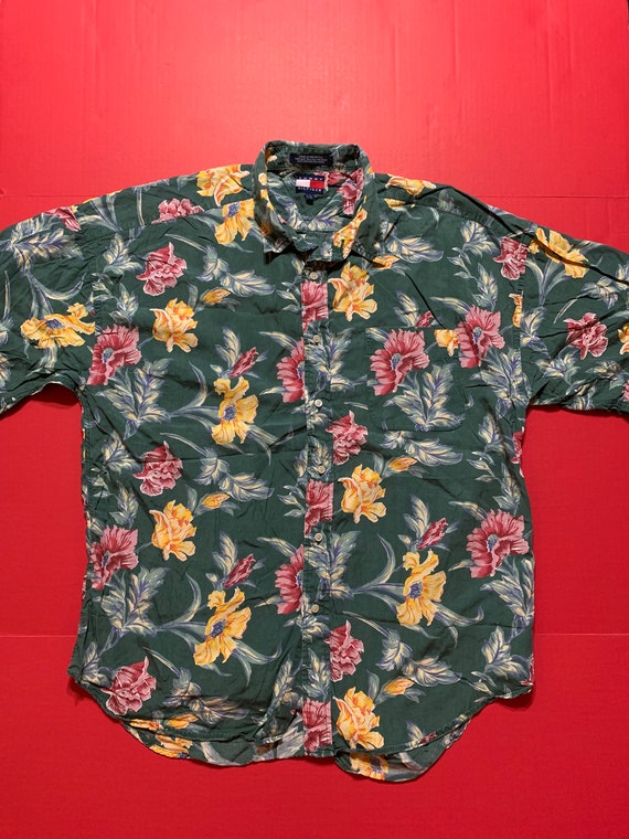 Vintage Tommy Hilfiger Floral Print Shirt -- Vinta