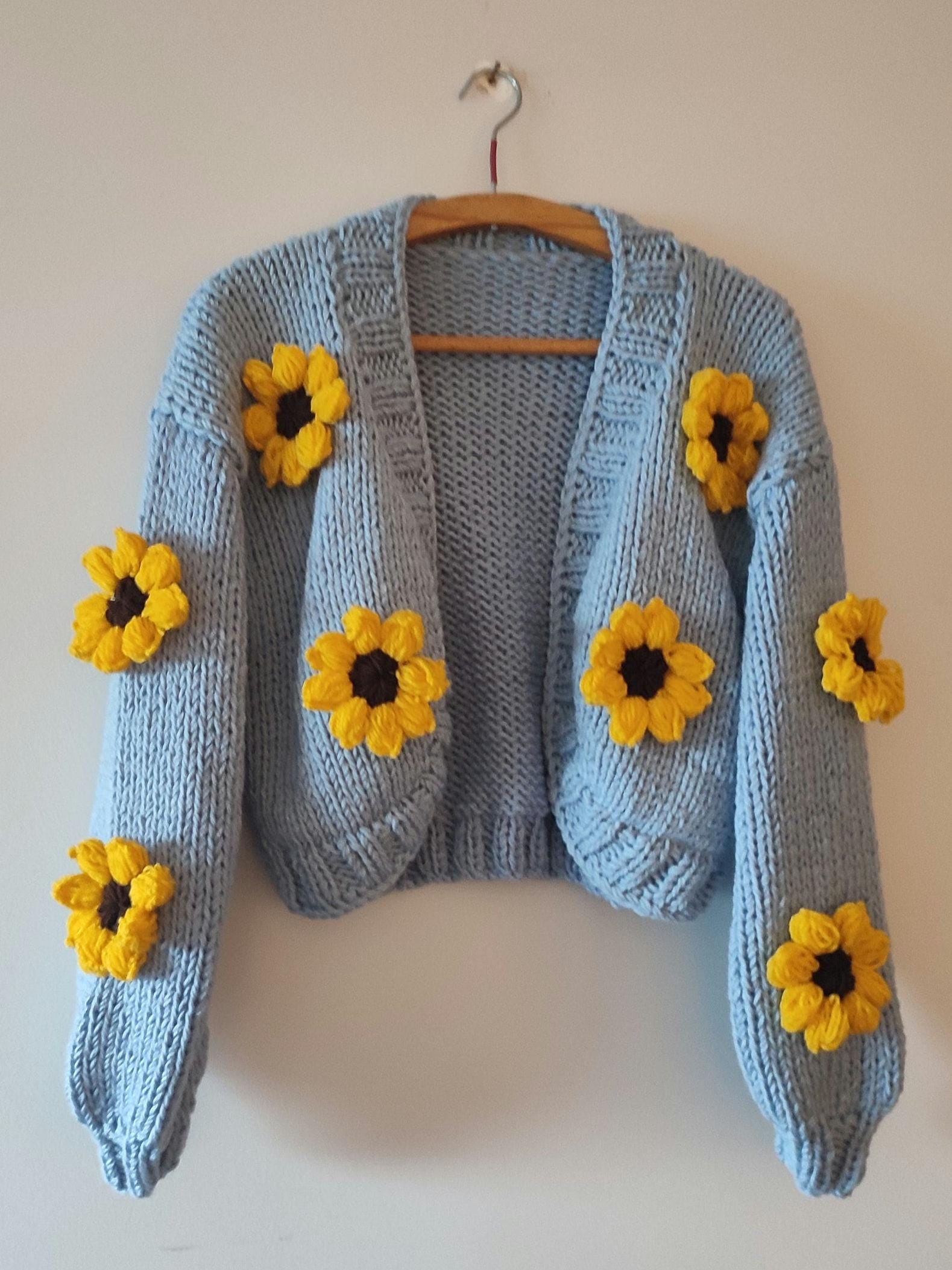 【GRAVER】22SS★ Blue Flower Dot Embroidery Knit Cardigan Flower dot embroidered knit cardigan - GRAVER | 60% - Asian