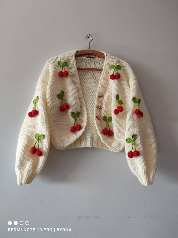 mame - 新品　Framed flower knit short cardigan Amazon.com: Women's Winter Style Flower Embroidery Short