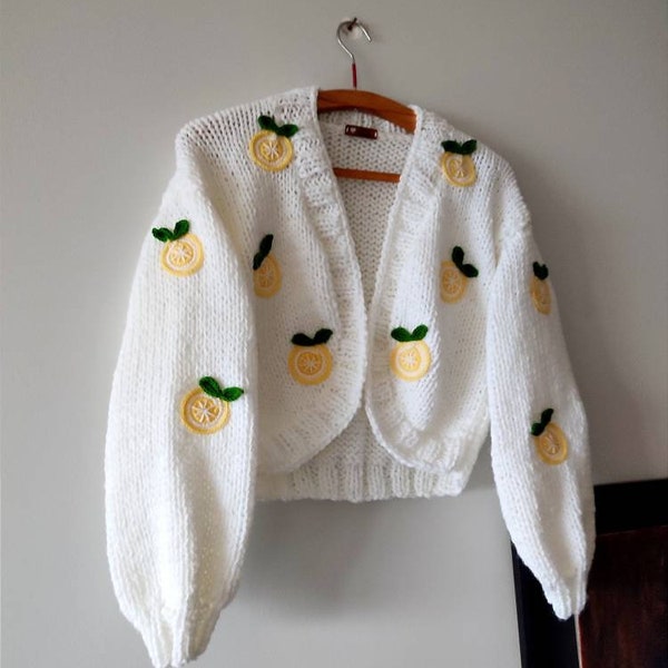 White lemon cardigan, embroidery woman sweater, chunky cardigan, woman bridal clothes, lemon slices, fruits handmade jumper, love cardigan