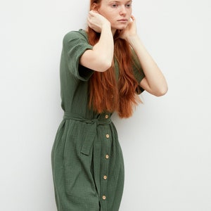 Forest green muslin dress with short sleeves and pockets. Tea length wrap dress with belt. Tea length casual simple dress with buttons image 5