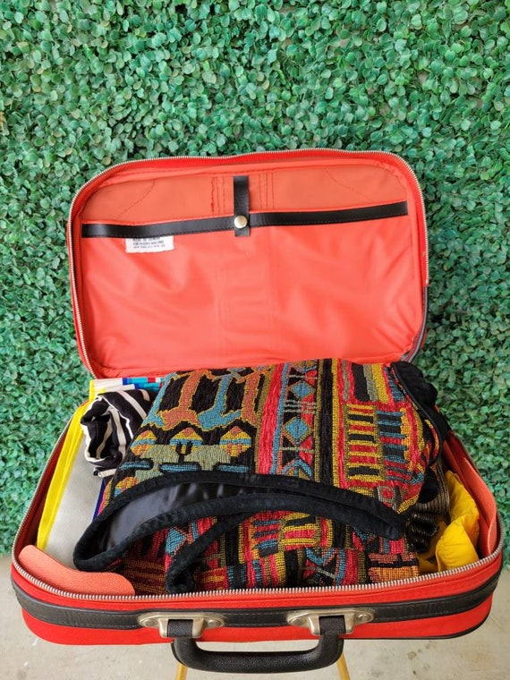 Vintage Rainbow Canvas Suitcase, 70s Vintage Carr… - image 10