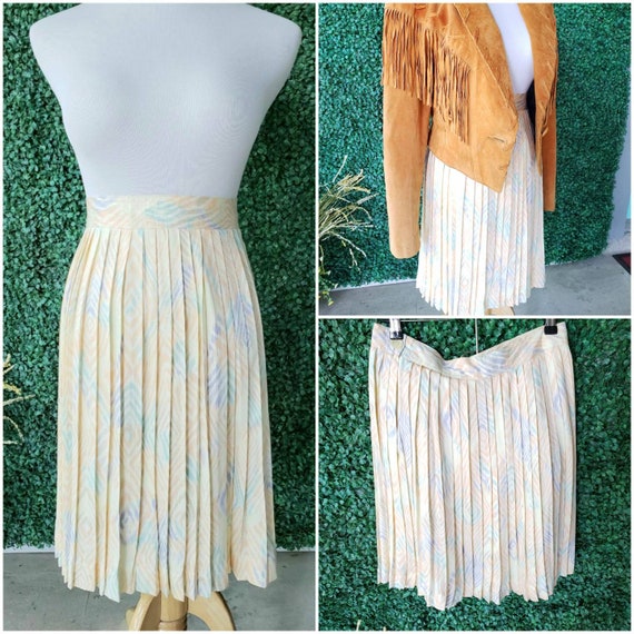 Vintage Aztec Print Skirt, Pleated Pastel Geometric Print, Watercolor, Southwestern Design, Medium