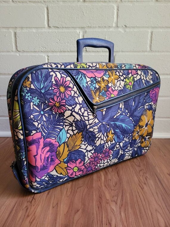 Vintage 80s Leisure Luggage Tapestry Navy Floral Carry On Suitcase Bag Tan  Trim