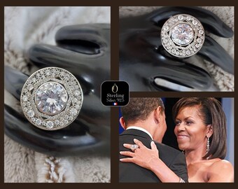 Prestigious XXL Ring: Large Central Simulated Diamond of Approximately 5 Carats, Worn by Michelle Obama at the Inaugural Ball.