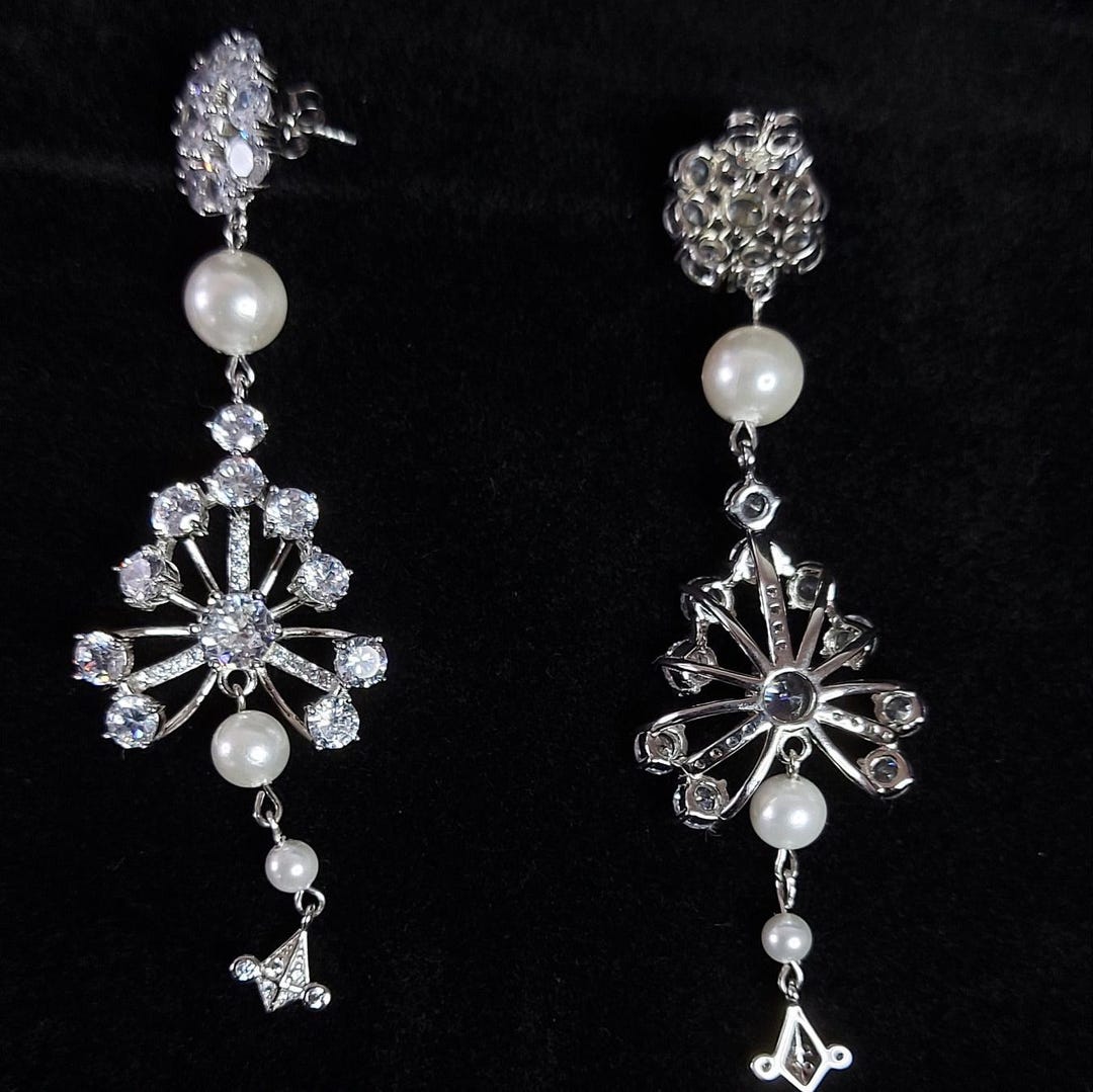 White Color Victorian 925 Silver Earrings - VCSL925-EAR17 main image 1