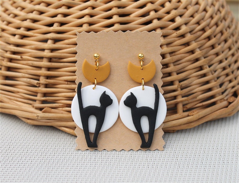 Black cat Polymer Clay Earrings /Halloween clay earrings/Fall Long Statement Minimalist Earrings handmade gift image 1