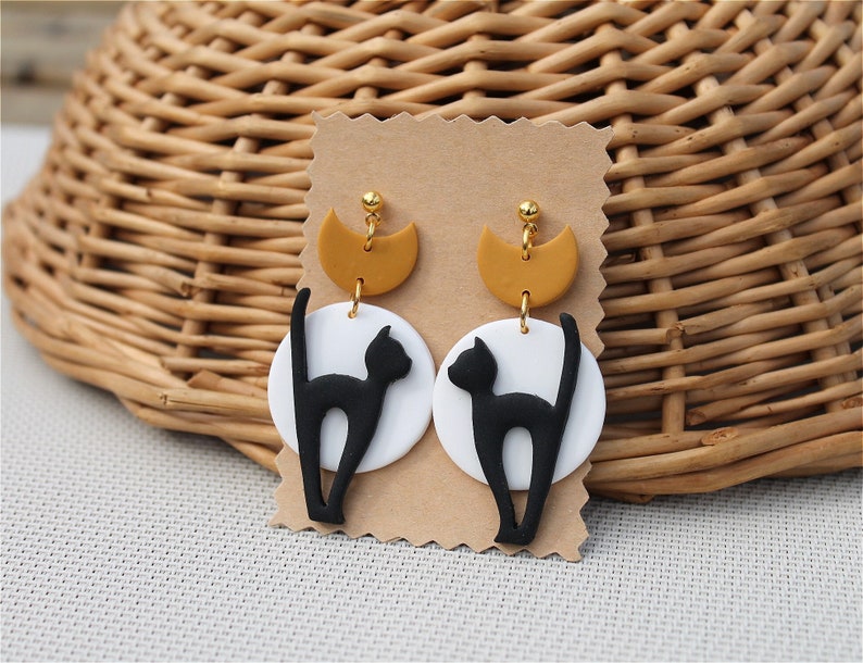 Black cat Polymer Clay Earrings /Halloween clay earrings/Fall Long Statement Minimalist Earrings handmade gift image 2