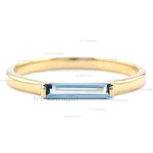 Natural Large Baguette Blue Topaz Ring / 14K Gold Blue Topaz Stackable Ring / Minimalist Blue Topaz Engagement Ring / Promise Ring For Her