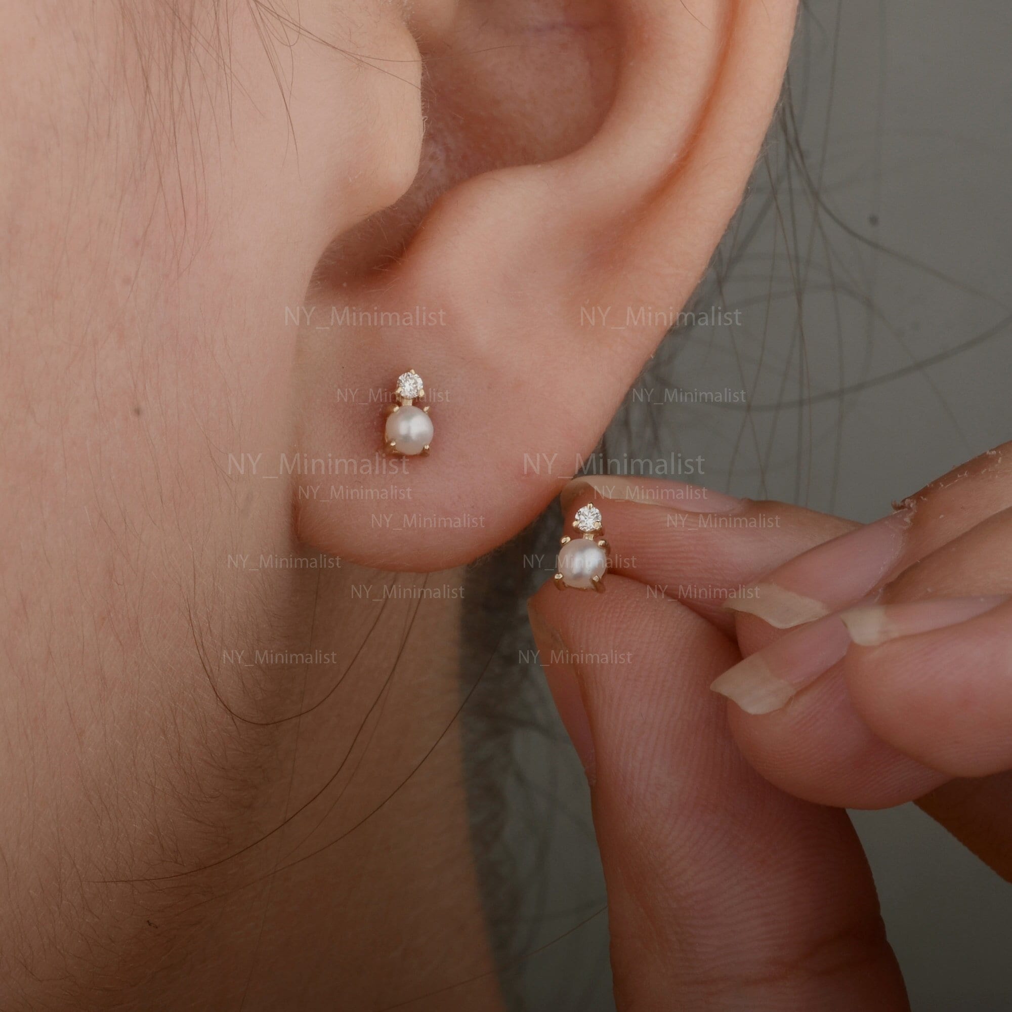 Genuine Ocean Sea Pearl Gemstone SI Clarity G-H Color Diamond Minimalist Tiny Stud Earrings Solid 14K Yellow Gold Handmade Wedding Jewelry
