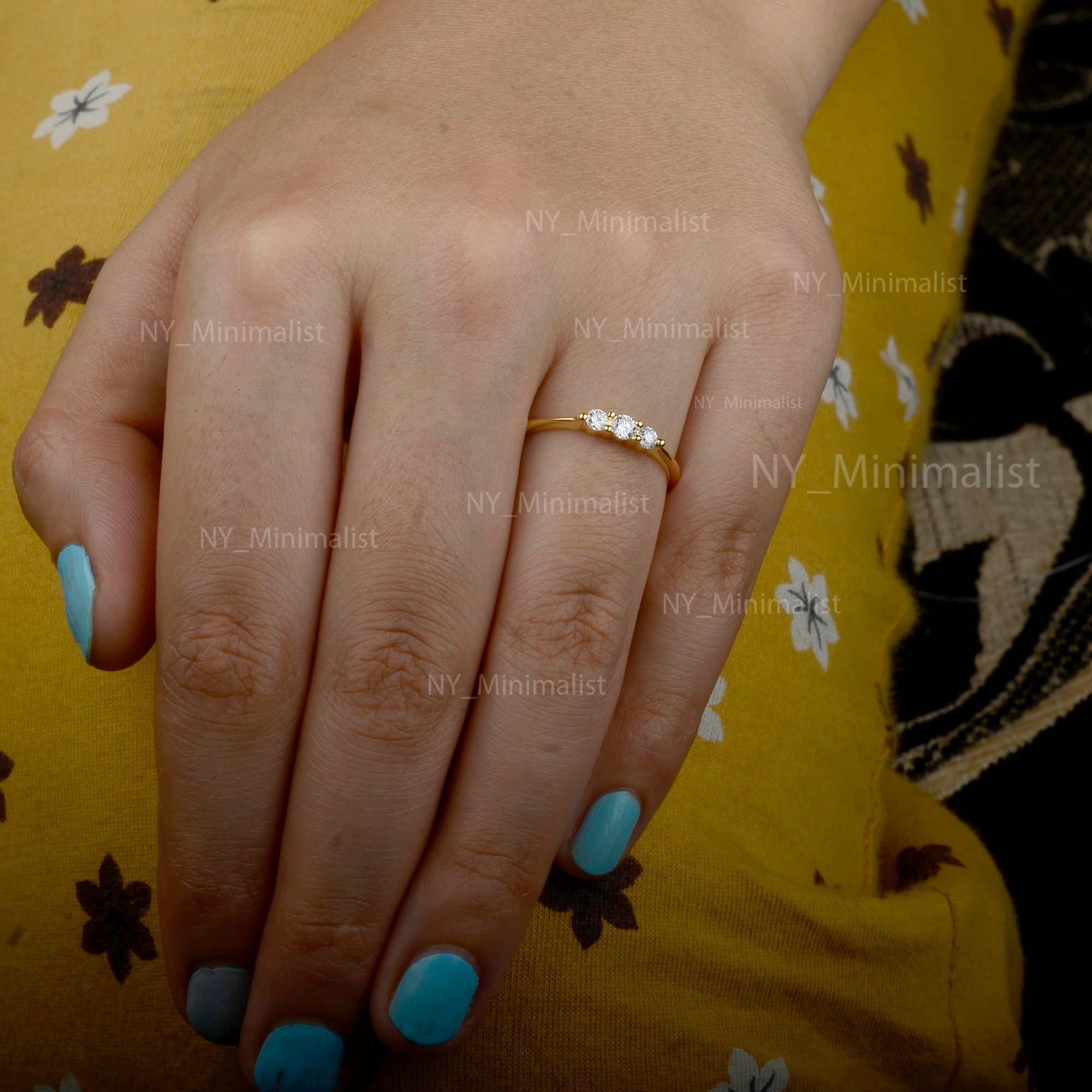 Elegant 22 Karat Yellow Gold Challa Finger Ring