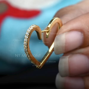 Love Heart Earrings/ 14K Solid Yellow Gold Huggie Hoop Earrings/ Natural Pave Diamond Heart Hoop Earrings/Valentine&#39;s Day Gift For Her