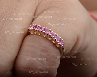 14K Gold Rubin Halb Eternity Ring: Juli Geburtsstein stapelbarer Ring