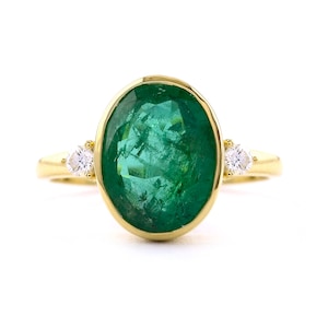 Oval Emerald Engagement Ring/ Green Gemstone Ring/ Genuine Emerald Diamond Ring in 18K Gold With Certification/ Bridal Shower Gift Ideas