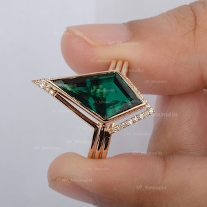 Kite Shape Lab Created Emerald Ring Set in Solid 14K Yellow Gold Emerald Diamond Engagement Ring Set of 3 Pcs Handmade Fine Jewelry