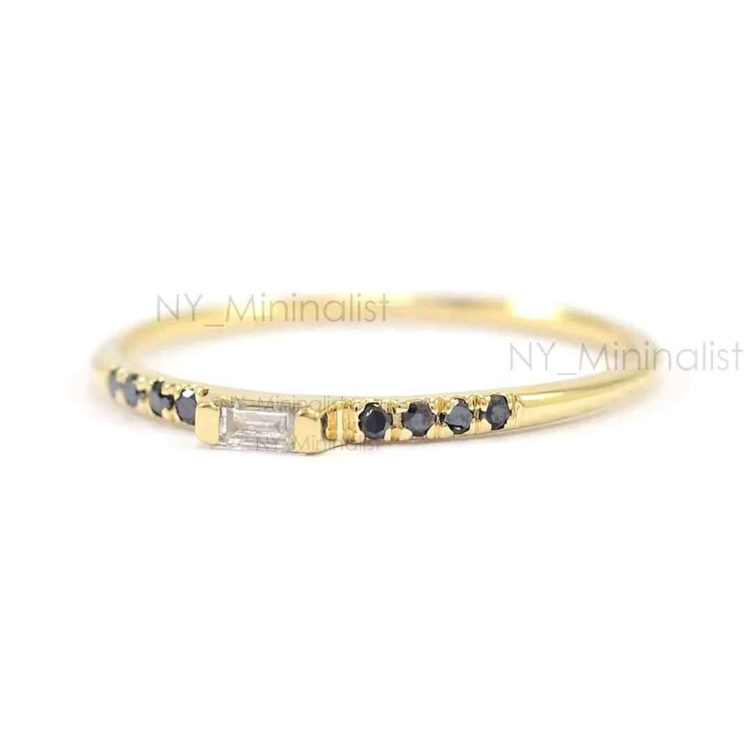 14K Yellow Gold Half Eternity Band Ring: Black & Baguette Diamond - Etsy