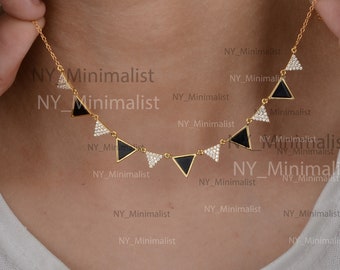 Schwarzer Onyx Dreieck Anhänger: 14K Gelbgold Diamant Schmuck