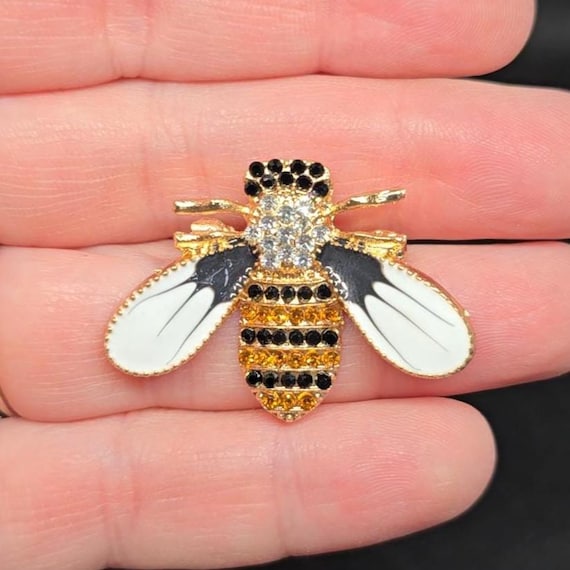 Bee Rhinestone Brooch Pin Summer Insect Wings