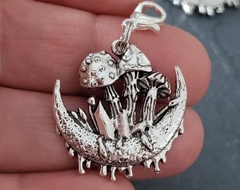 Lovely Fungi Moonscape Zip Pull, Silver Colour Metal