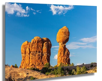 Impresión del Parque Nacional Arches: Roca Equilibrada, Moab, Utah, Hora Dorada