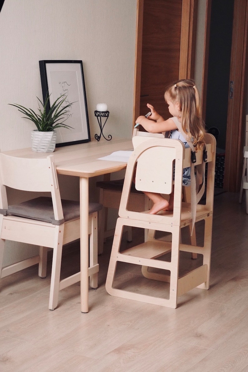 3 in 1 Kitchen Tower : High chair, step stool, kids desk. image 3