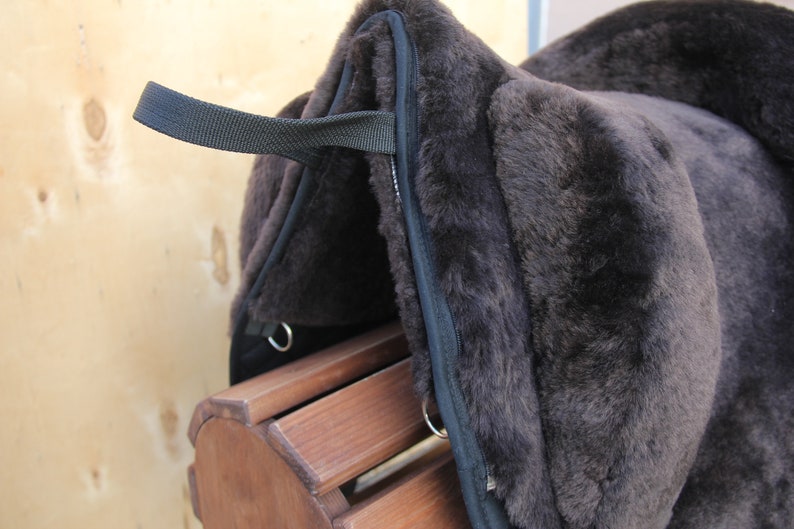 Sheepskin Saddle Cover Horse Lover Gifts Dressage / Horseback | Etsy
