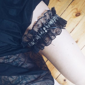 Bridal garter, wedding gift, wedding garter, lace garter, black garter, bachelorette gift