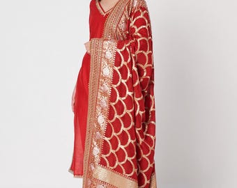 Bruids Shubh rode zijde Banarsi geborduurde dupatta